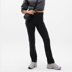 Athleta Elation Straight Leg Pant Black Size L